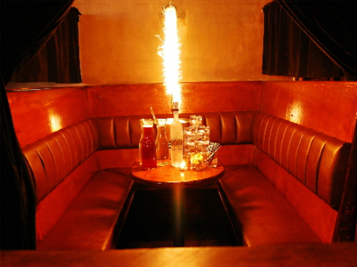 M1-5 Lounge Draped Private Booth