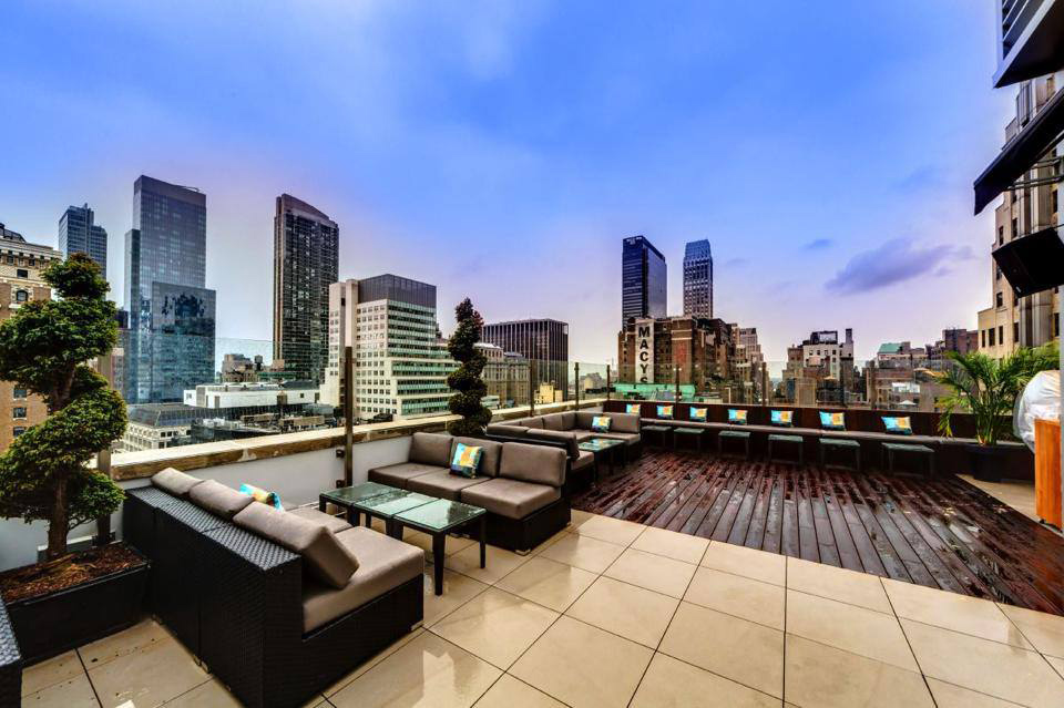 The Best Rooftop Bars In NYC
