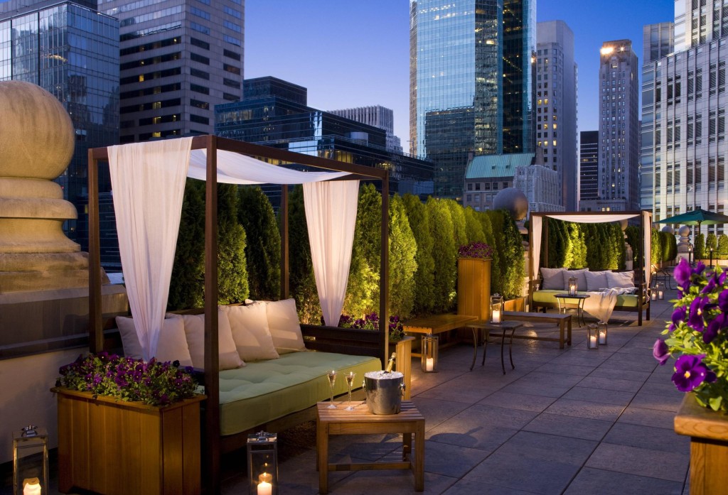 Best Rooftop Restaurants NYC Offers - Birthday Bottle Service