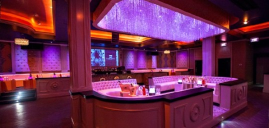 VIP nightclub Chicago - Parliament-Chicago - Birthday Bottle Service