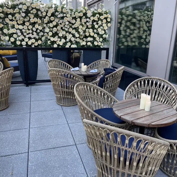 Serafina Rooftop In NYC - Serafina in the Sky